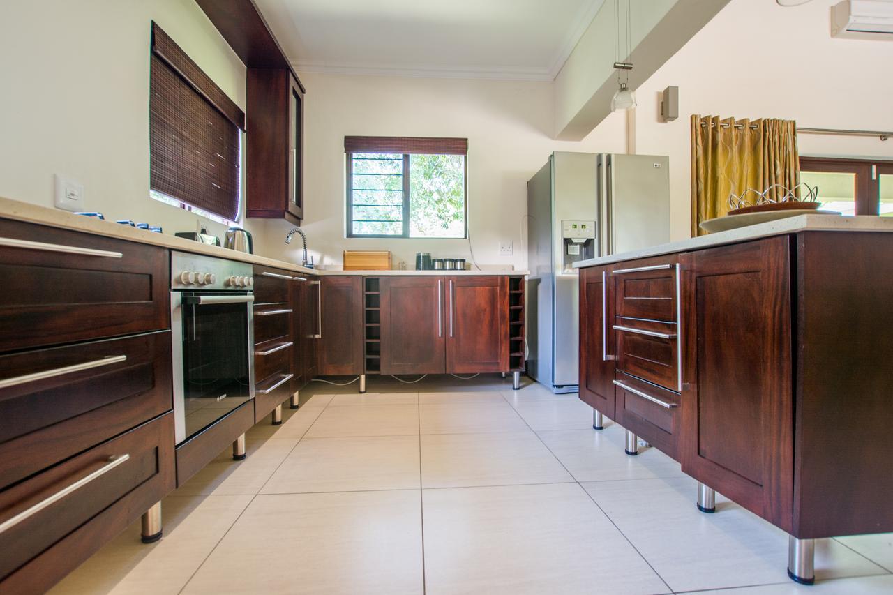 Hoyohoyo Hazyview View Villas Quarto foto
